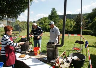 Trupbach-Kartoffelbratfest.2010 006.jpg