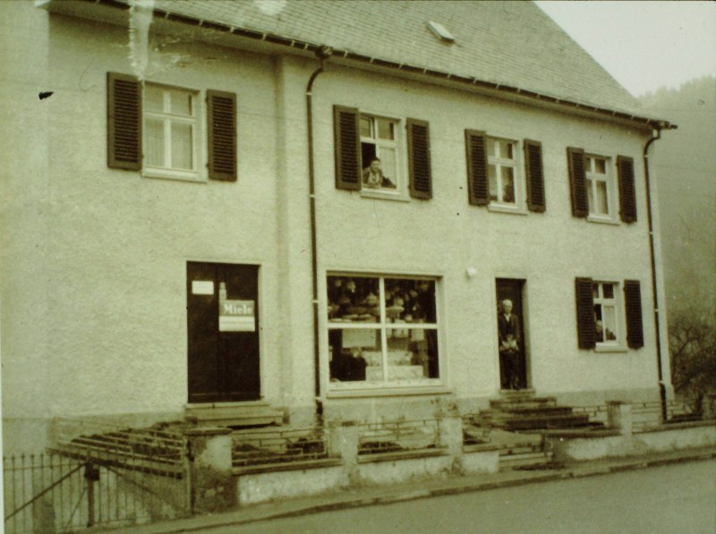 PIECKS e.d. TREFT
